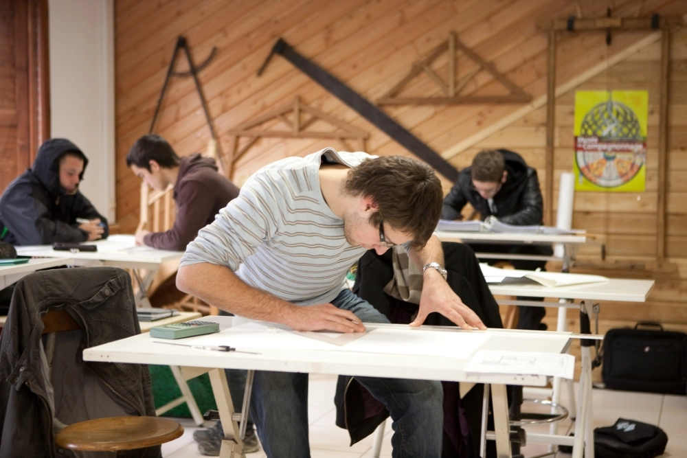 Alternant titre professionnel Technicien d_études en construction bois