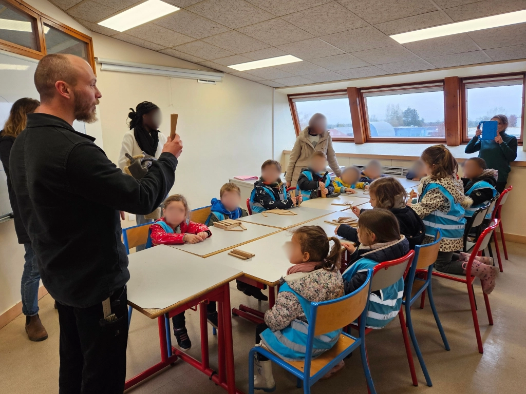 Visite d’une école maternelle à la FCRO